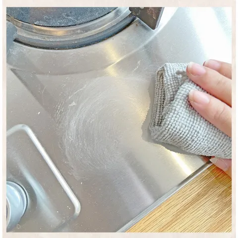 Kem tẩy xoong nồi chảo đa năng UYIKU Nhật Bản đánh bay cặn bẩn hộp 500g