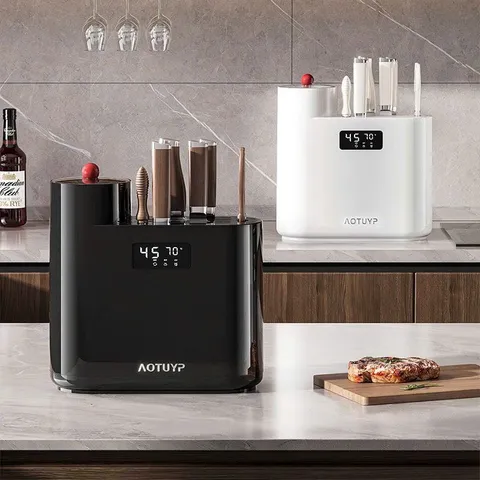 MÁY SẤY BÁT ĐŨA TIỆT TRÙNG BẰNG TIA UVC
