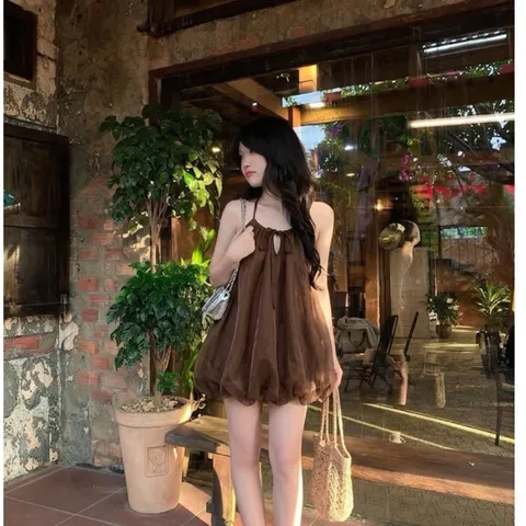 [tặng quần bảo hộ] Áo váy yếm hở lưng tơ mềm Áo babydoll nữ hở lưng cột nơ màu nâu rêu áo váy ngắn sexy Hyday.khosi