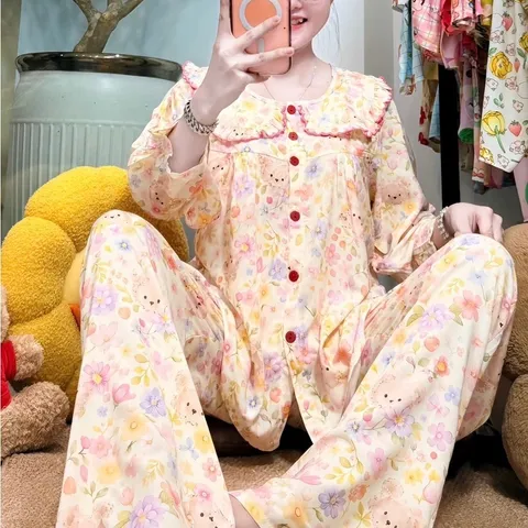 Đồ Bộ Tole Nữ Mặc Nhà Tay Dài Cổ Lá Sen Thêu Viền, Họa Tiết Gấu, Cổ Tay Bo Chun