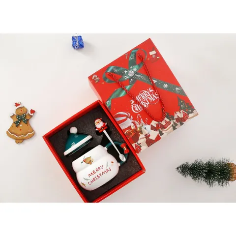 Cốc ly sứ hộp qùa  Merry Christmas nắp sứ hình mũ kèm thìa dung tích 480ml đựng trà,sữa, nước, cafe, quà tặng-Cốc Cốc 850547