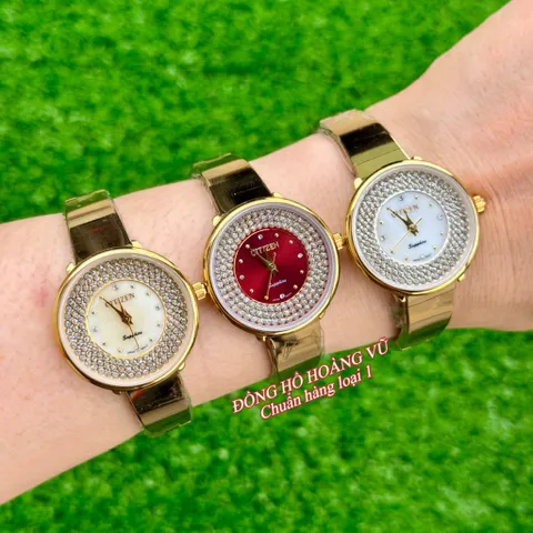 Đồng hồ Nữ CTZ mặt số full pha lê cực sang xịn. Kính sapphire. Máy Nhật. Chống nước tốt