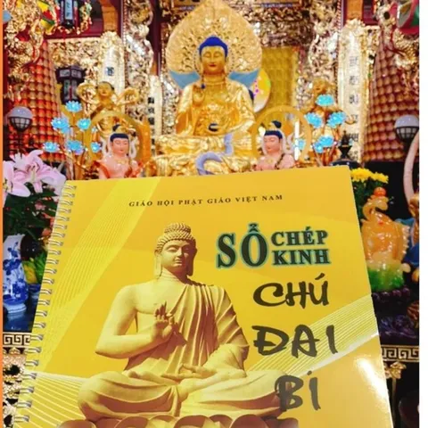 Sổ Chép Mờ Kinh CHÚ ĐẠI BI A4 NXB HÀ NỘI - TẶNG VIẾT!