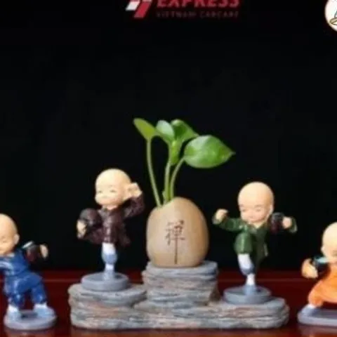 4 Chú Tiểu Múa Võ Túy Quyền Ôm Bình Rượu Nhà Sư Trang Trí Giá Rượu Trang Trí Máy Tính Để Bàn Văn Phòng (APS)