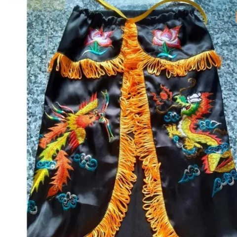 RP02 -  AO RỒNG PHỤNG ĐEN MÃ 02 VÀI TRƠN ĐẸP, CAO CẤP CHO MẸ ĐỊA MẪU NHIÊU CỠ