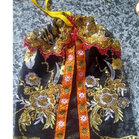 ÁO REN ĐEN MẸ ĐỊA MẪU DÀI 35CM cực đẹp
