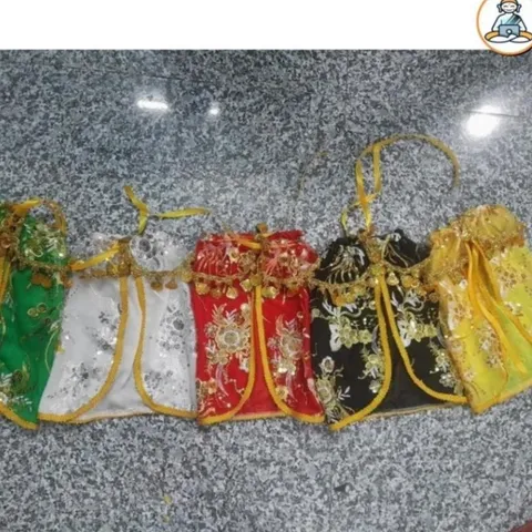 ÁO REN ĐEN MẸ ĐỊA MẪU DÀI 35CM cực đẹp