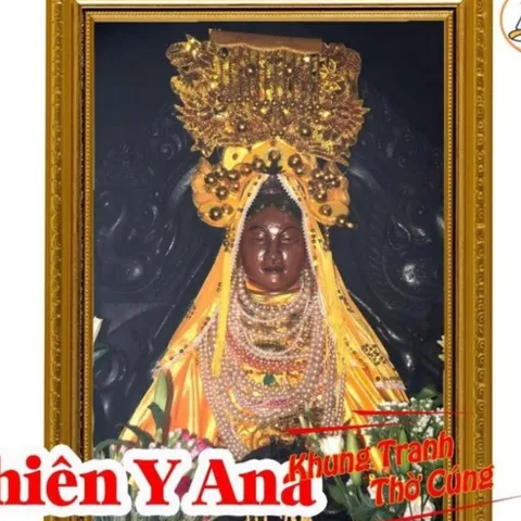 Tranh treo, ảnh thờ THIÊN Y ANA đen huyền ảo+ Khung ảnh sáng đẹp kích thước khổ A3, A4, A5 cực đẹp