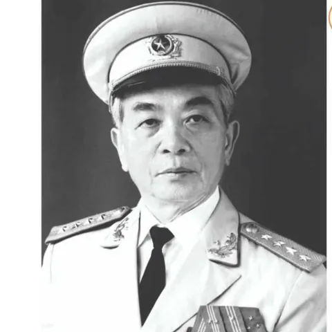 Ảnh Bác Hồ, Bác Giáp - In cực đẹp