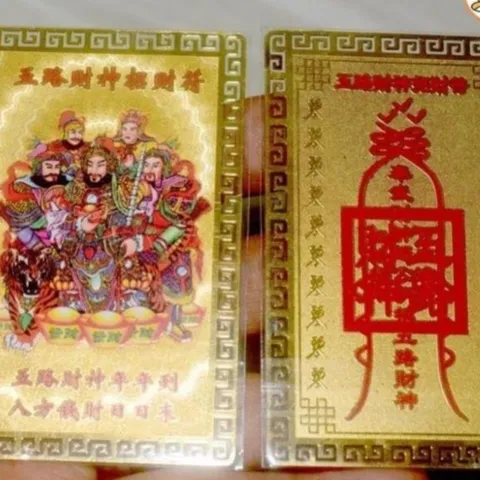 GIEO DUYÊN kim bài ngũ lộ thần tài,cầu tài lộc,may mắn,bình an.mạ vàng cực đẹp DƯƠNG KHOA SHOP