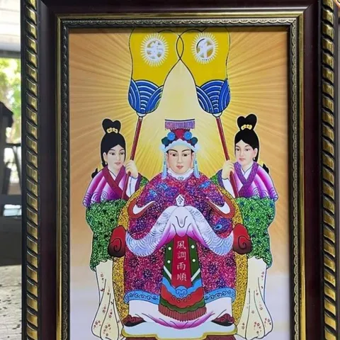 Tranh CHÚA THIÊN CHÚA NGỌC - có khung cực đẹp