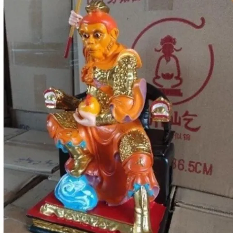 Tượng Tôn Ngộ Không cao 30cm cực đẹp