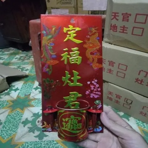 bài vị cắm nhang treo rồng phụng định phúc táo quân ( nhôm ) có hoả tốc