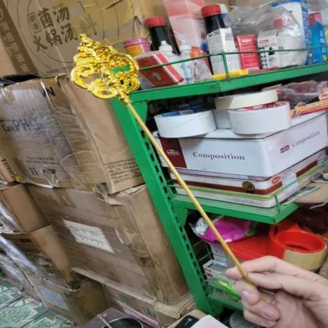 cây trượng địa tạng ( nhựa ) có hoả tốc