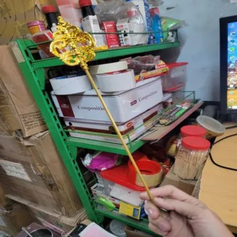 cây trượng địa tạng ( nhựa ) có hoả tốc