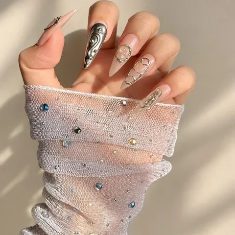 Nailbox Thiết Kế Hồng Tráng Gương Metallic Vẽ Bạc Khối Nổi [Cie-15]