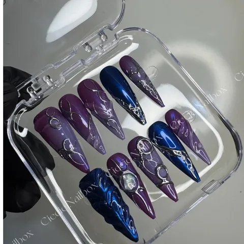 Nailbox Thiết Kế Tím Xanh Gothic Vẽ Tráng Gương Bạc [Cie-27]