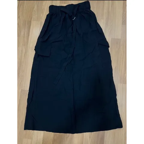 (Sale ) Set bộ áo tanktop,ba lỗ nữ,chân váy dáng dài hãng She In 3158