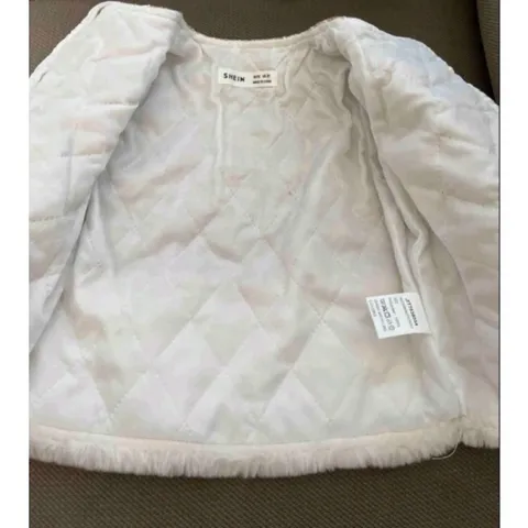 (Sale) Áo khoác dạ lông bé gái hãng She In