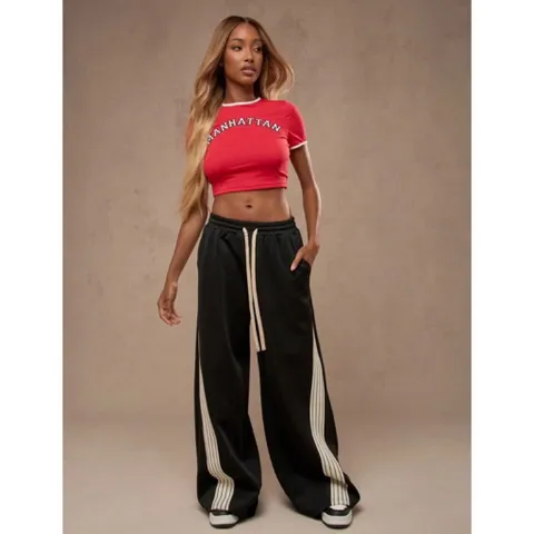 (Auth) Áo phông croptop nữ hãng Missguided uk newtag