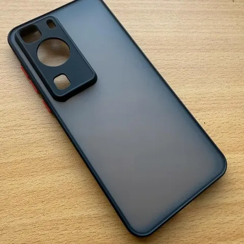 Ốp lưng nhám Huawei P60 Pro chống sốc,bảo vệ Camera (viền đen)