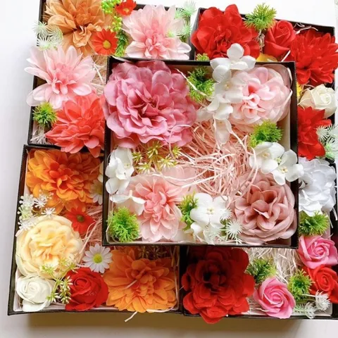 Hoa thược dươ.c, hoa lụa thược dươ.c