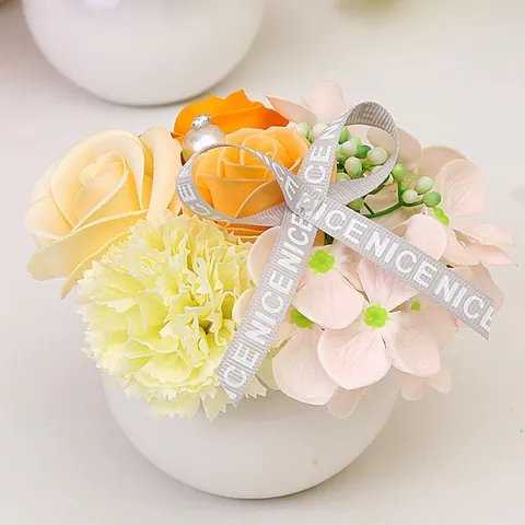 Hoa cẩm chướng sáp