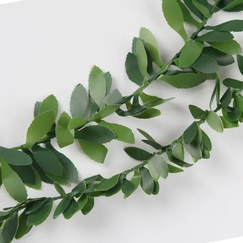 Dây lá kẽm làm vòng nguyệt quế