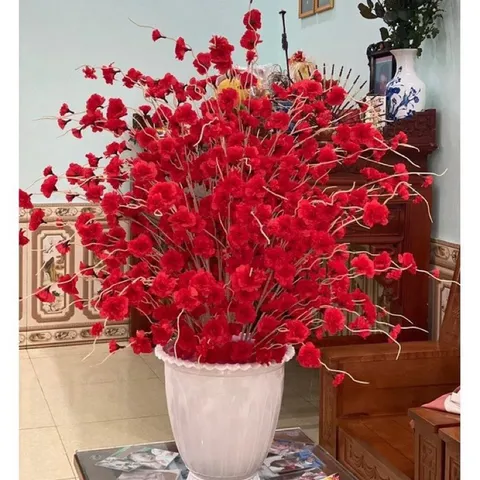 Cành hoa đào râu trang trí (thân cành màu trắng)