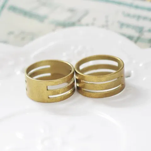 Nhẫn chế tác trang sức
