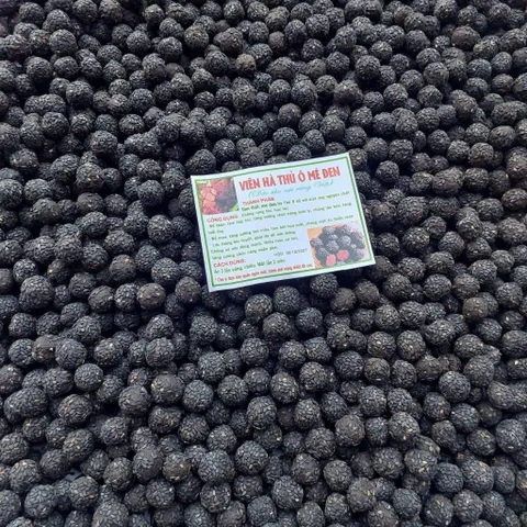 VIÊN HÀ THỦ Ô MẬT ONG MÈ ĐEN HỘP 500G