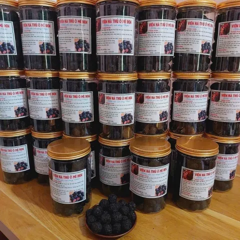 VIÊN HÀ THỦ Ô MẬT ONG MÈ ĐEN HỘP 500G