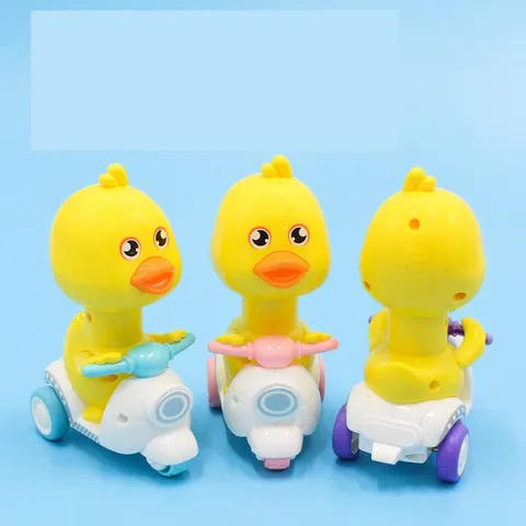 Đồ Chơi Vịt Con Đi Xe Máy Vespa – Ấn Là Chạy, Bốc Đầu Siêu Dễ Thương