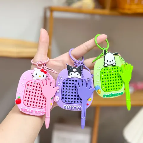 Móc Khóa Đồ Chơi Bi Nam Châm Mini Hình Hoạt Hình – Bảng Vẽ Giải Trí Kèm Móc Khóa Treo Cặp Cho Bé