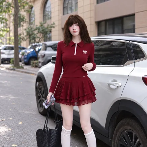Set thể thao nữ thu đông Pom Peche áo polo dài tay khóa kéo chân váy tennis xếp ly