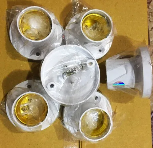 Đui đèn thẳng, đui đèn chếch gắn tường