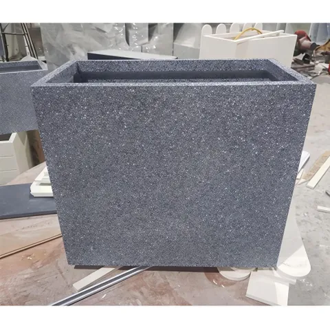 chậu nhựa composite trồng cây .Chậu gỗ nhựa composite được làm từ nhựa tổng hợp PVC