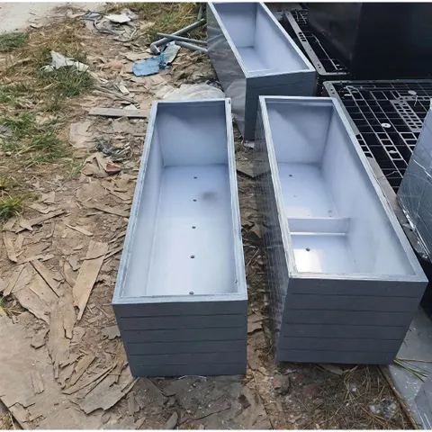 Chậu nhựa composite chữ nhật, chậu trồng cây ban công, sân vườn bền đẹp