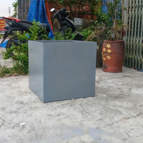 Chậu nhựa composite kích thước 30x30x30 ,40×40×40,50×50×50  trồng cây ban công, sân vườn độ bền cao