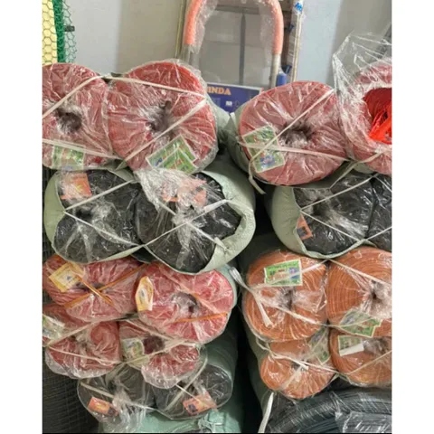 Dây nilong buộc hàng, dây khâu bao tải , dây dứa nhiều màu cuộn 700g
