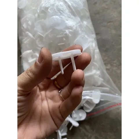 Nút bịt ổ điện hai chân an toàn - nút bịt ổ điện chống giật an toàn cho mọi nhà