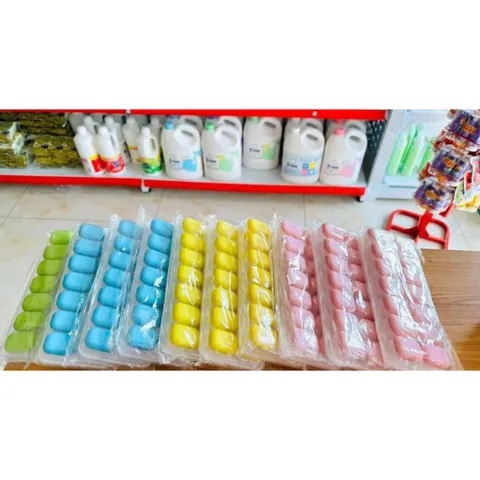 Khay làm đá silicon chống dính 14 ô có nắp đậy ngăn mùi từ tủ lạnh - khay làm thạch - khay làm kem silicon