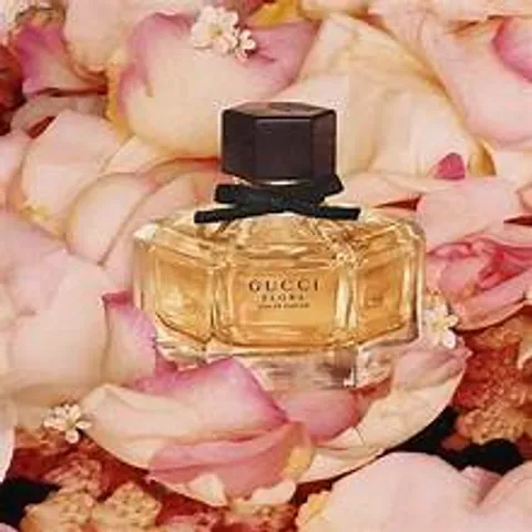 Nước Hoa Nữ Flora by Gucci EDP - Hương Thơm Sang Trọng, Quyến Rũ, Thiết Kế Thanh Lịch Cho Phái Đẹp - Quà Tặng Đẳng Cấp 860917