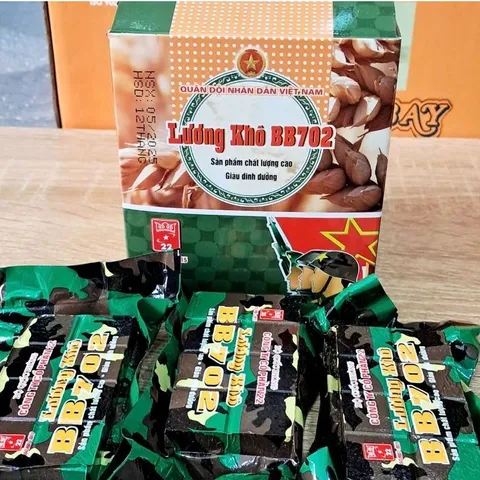 Lương Khô Bộ Binh BB702 , Lương Khô Quân Đội Vị Bùi Thơm,ít Ngọt ,Giàu Năng Lượng,Tiện Mang Theo