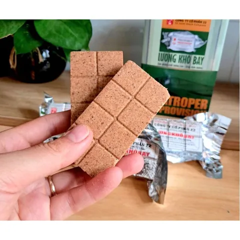 Lương Khô Dinh Dưỡng Dùng Để Ăn Sáng,Ăn Vặt,Trước Khi Vận Động,Công Ty Cổ Phần 22 Bộ Quốc Phòng