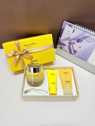 Set kem dưỡng da căng bóng Ohui Miracle Toning Cream Glow Cream Special