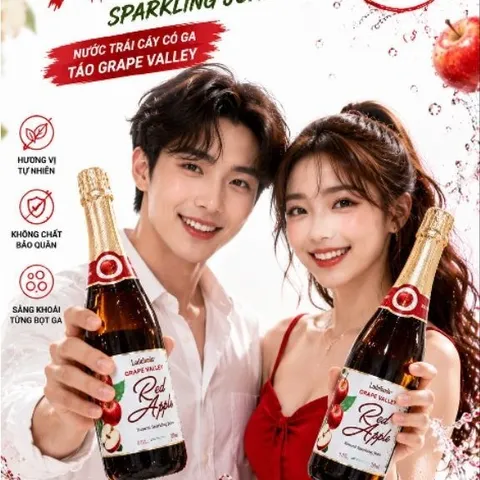 Nước Ngọt Có Ga Ladofoods Grape Valley - Nước Trái Cây Có Ga Táo - Chai 750mill