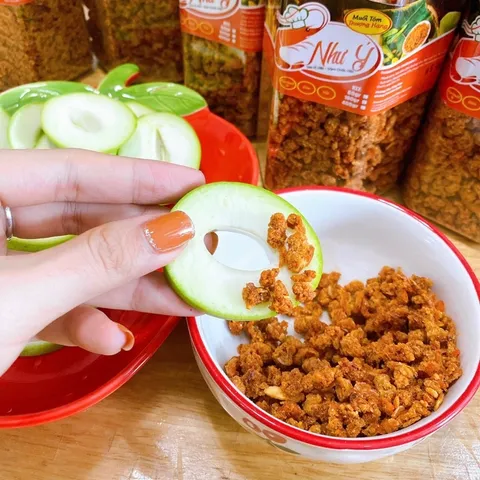 Muối tôm Như Ý loại hạt to giòn rụm nguyên con tôm khô hũ 400gr