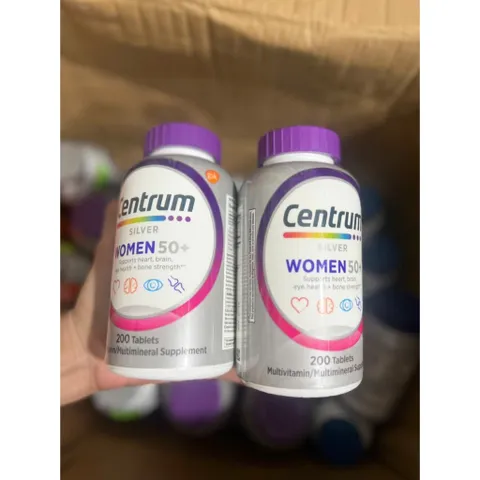 Vitamin tổng hợp Centrum Silver 50+  cho nữ của Mỹ chai 275 viên 863656
