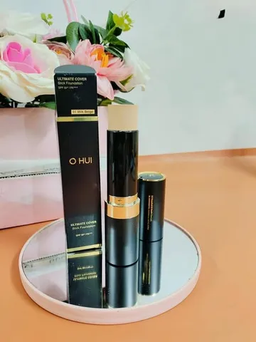 Kem Nền Dạng Thỏi Ohui Ultimate Cover Stick Foundation SPF50+/PA+++ 01 Milk Beige Tích Hợp Cọ Tán